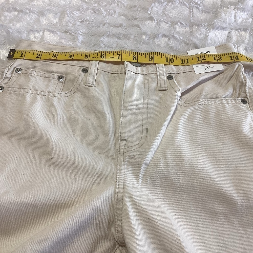 NEW J. Crew Slouchy Boyfriend Jeans in Ecru 25 - Picture 9 of 14